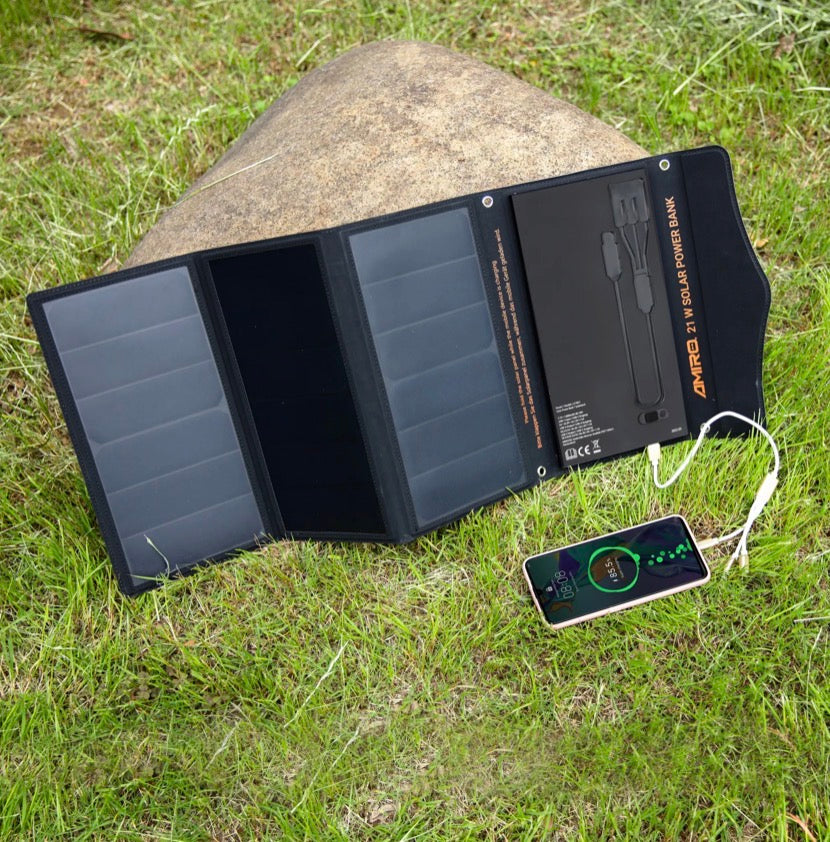 Solar Powerbank der Firma Yard Force Model: LX PB21 mit 21 W, Farbe grau, Zustand: Unbenutzt (Verpackung geöffnet)