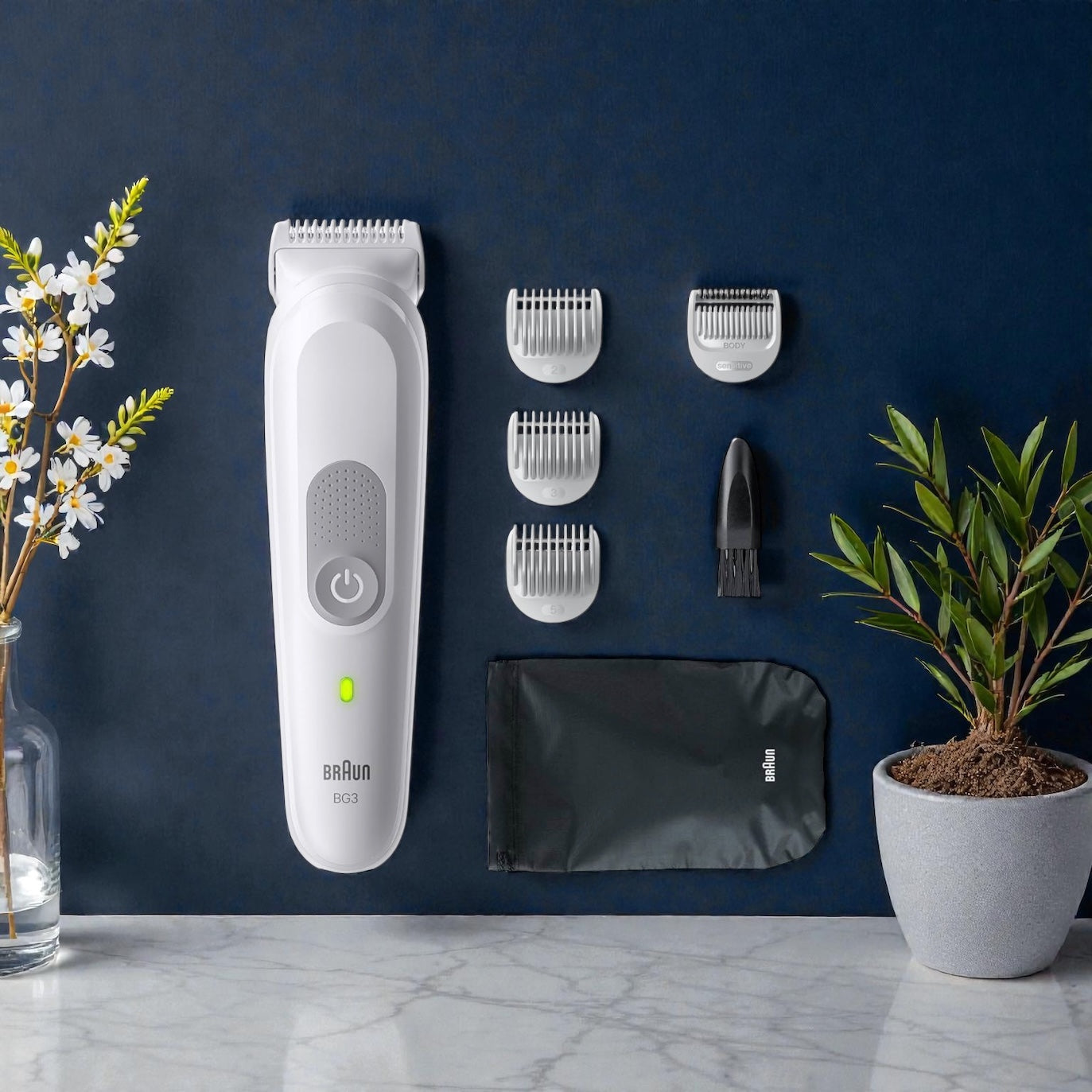 Braun Bodygroomer Series 3, Elektrischer Körperrasierer Herren mit 6 Zubehörteile, Kabelloser Trimmer für Intimbereich und Körper, 80 Min Akku, Wasserdichter Körperhaartrimmer, BG3575, Grau
