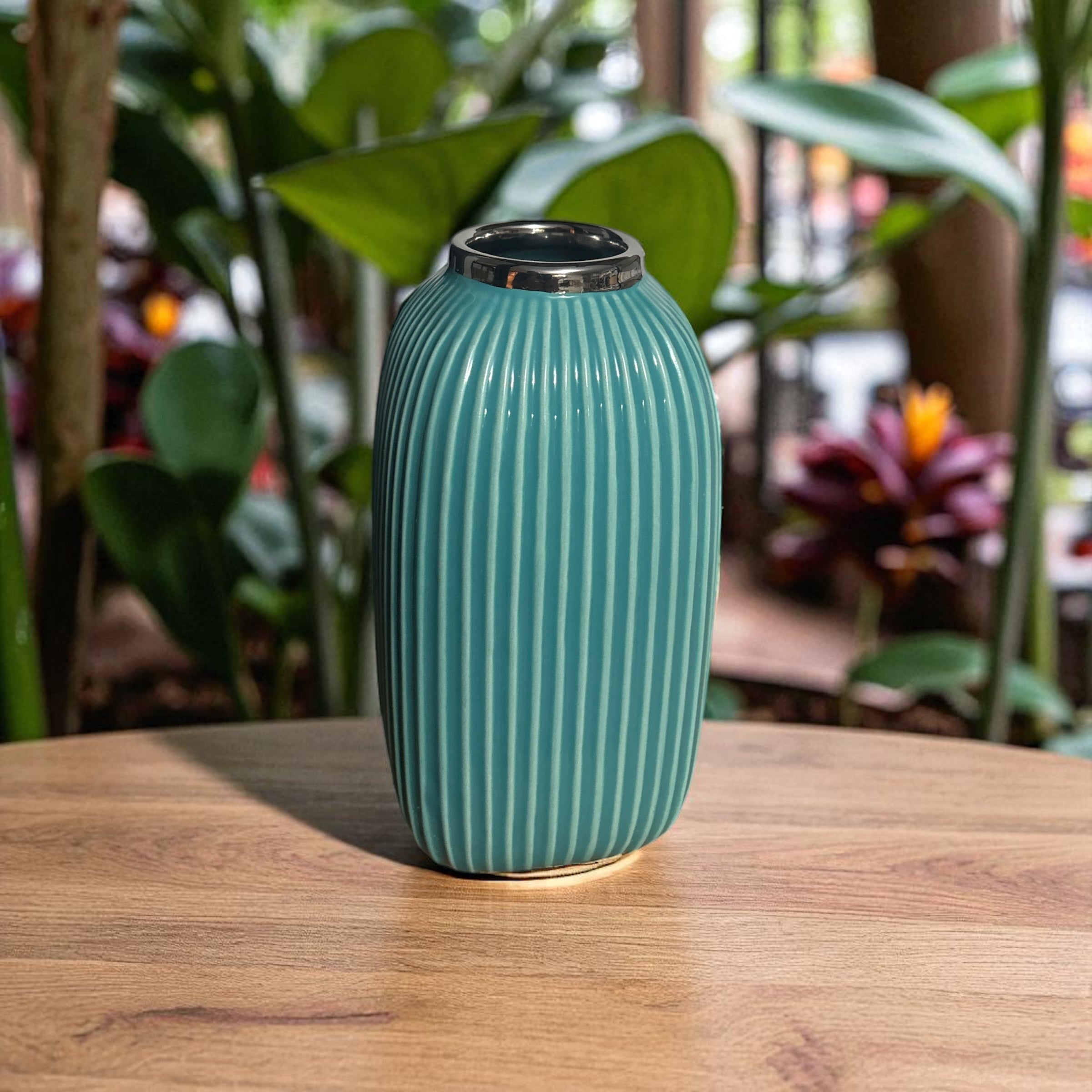 Gerippte Vase San Remo  20 cm Hoch, Modern Blumenvasen aus Keramik für Tischdeko Innenbereich